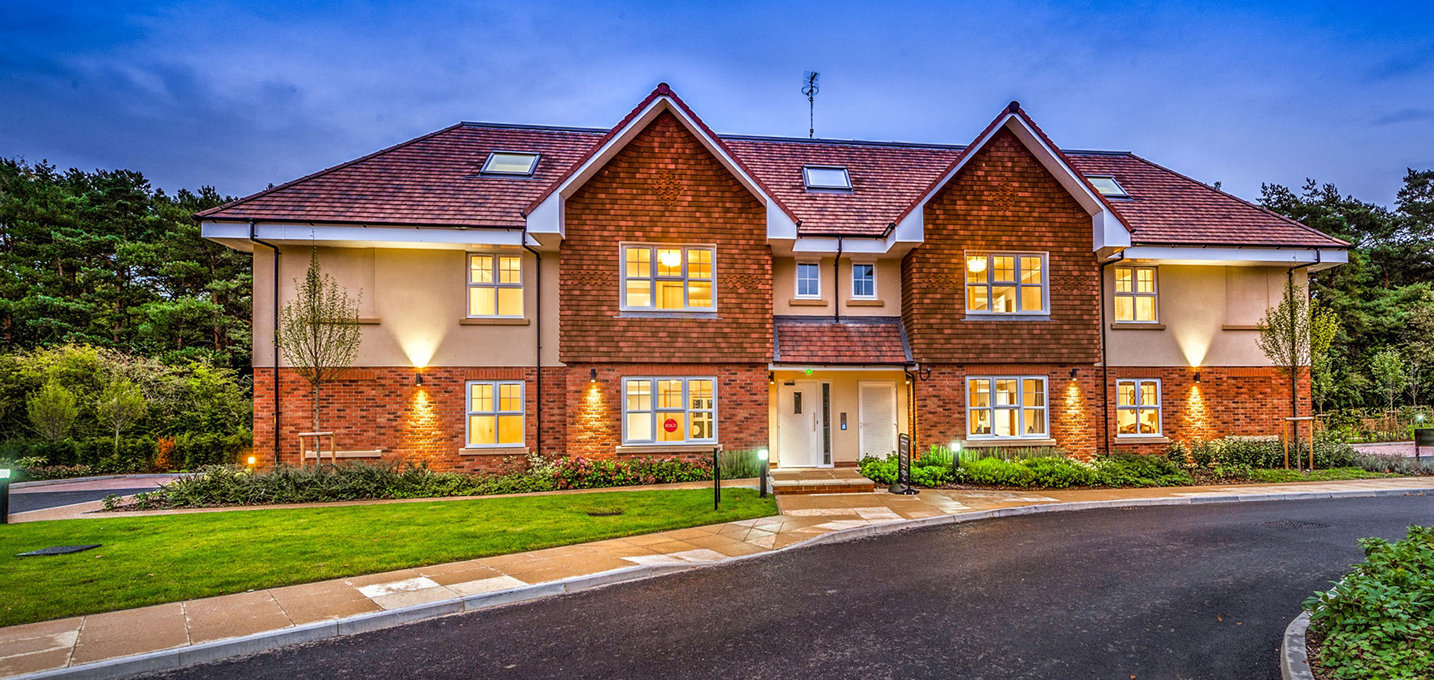 CHANTRY COURT - BROADBRIDGE HEATH